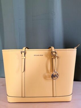 Stylish Michael Kors Lemon Yellow Saffiano Tote with Logo Charm